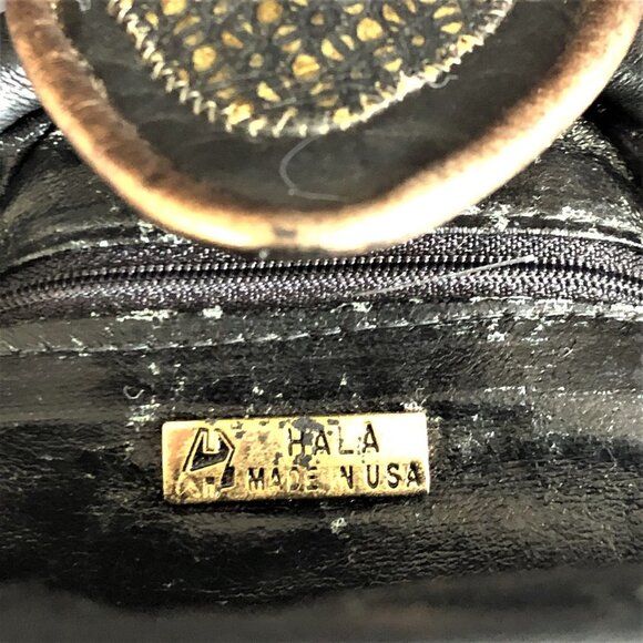 Vintage 80s Hala multicolour 'metalic 'crossbody or clutch purse bag - Picture 8 of 16